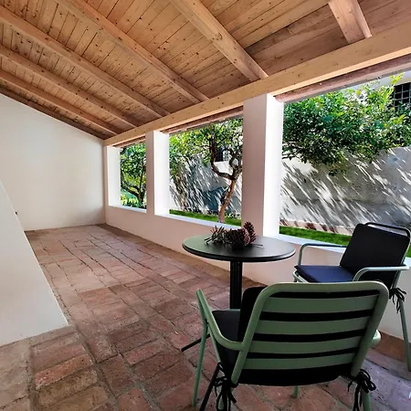 Tenuta Acton Di Leporano * Girello