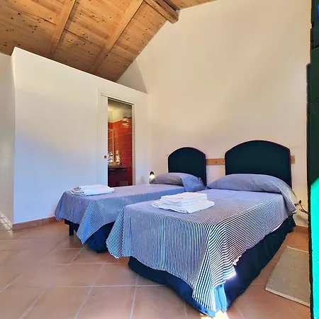 Tenuta Acton Di Leporano Girello